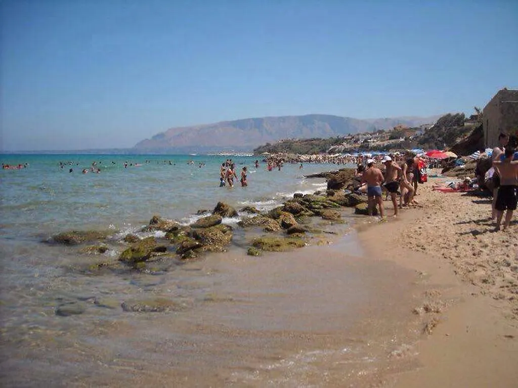 Villa Case Vacanze Russo à Trappeto  Hébergement de vacances Trappeto (Sicily)